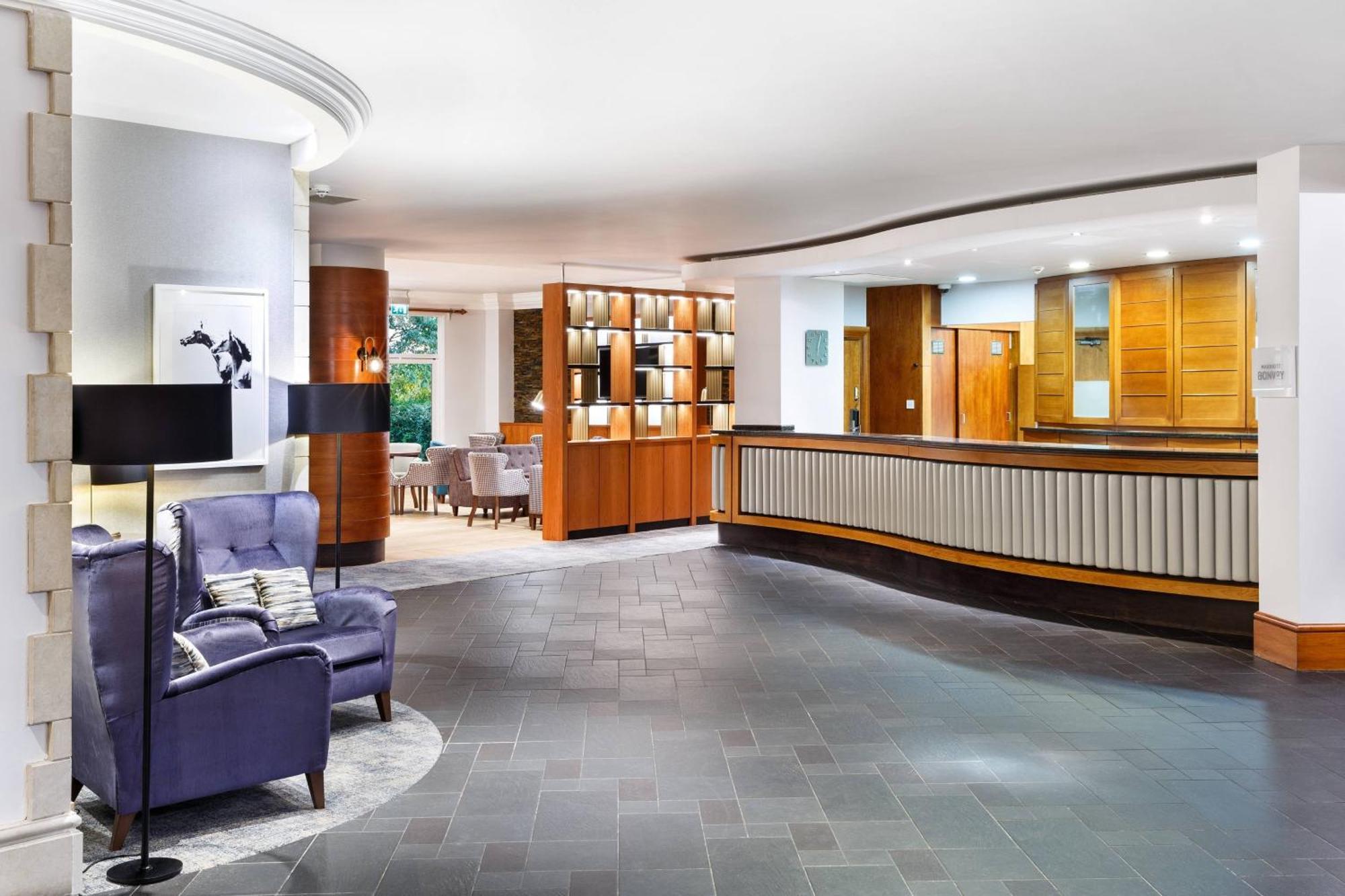 Delta Hotels By Marriott Cheltenham Chase Brockworth Exterior foto